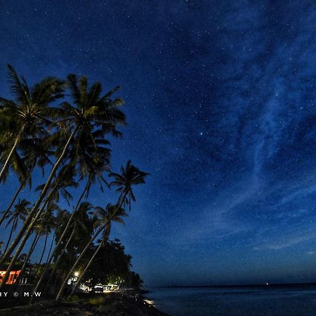 Pebble & Fins Bali Dive Resort Туламбен Экстерьер фото